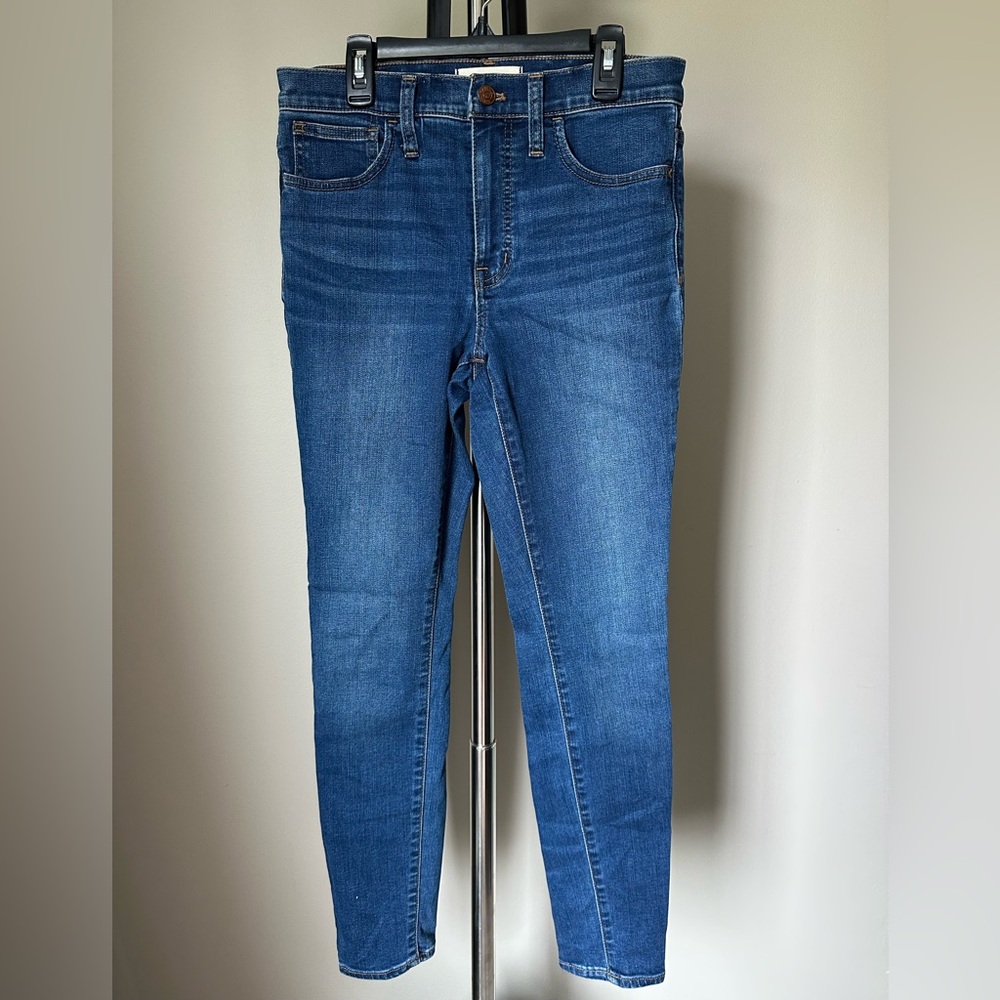 Madewell Roadtripper Medium Wash Jeans- Size 27